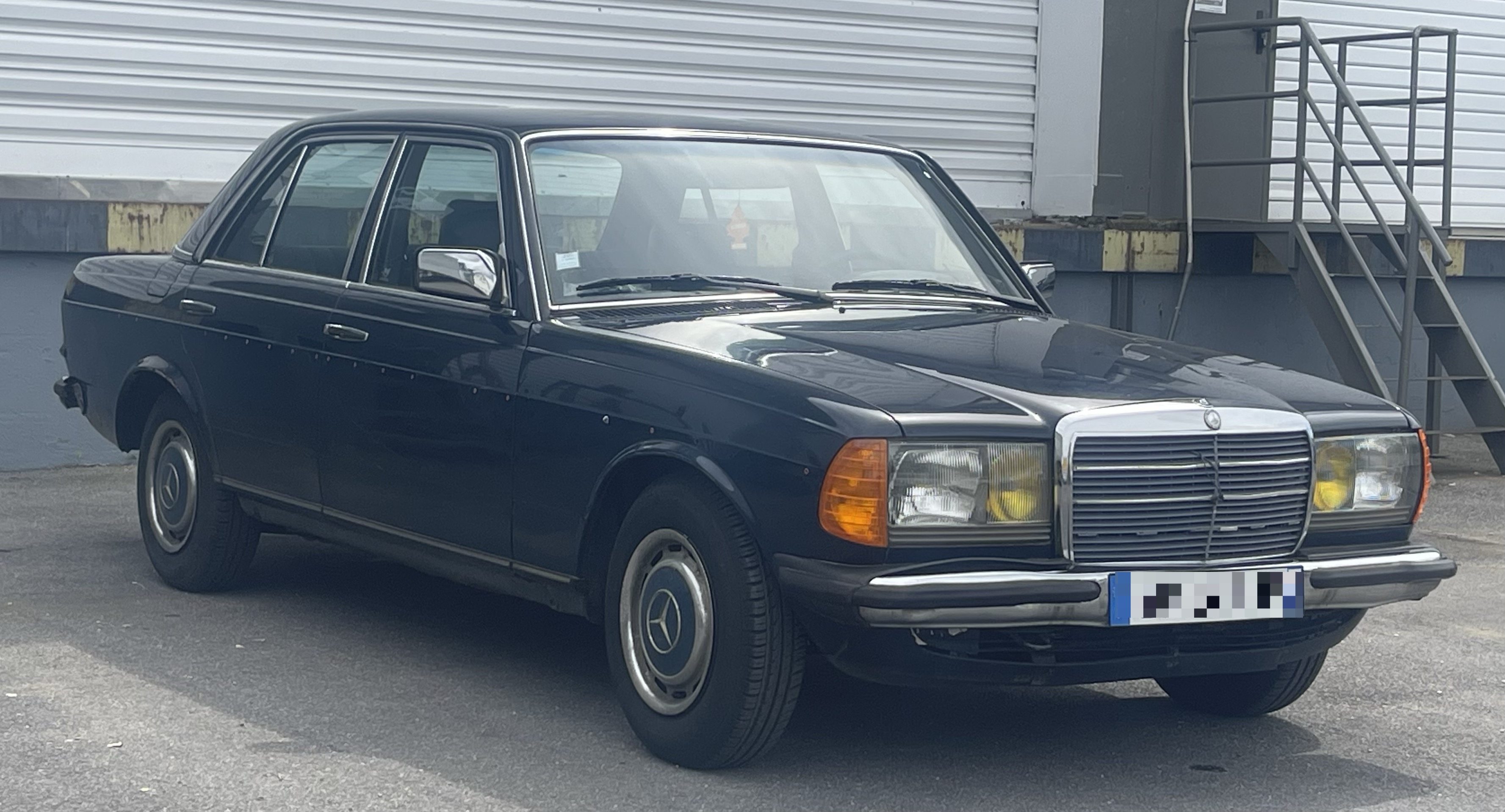 Mercedes w123 de 1984